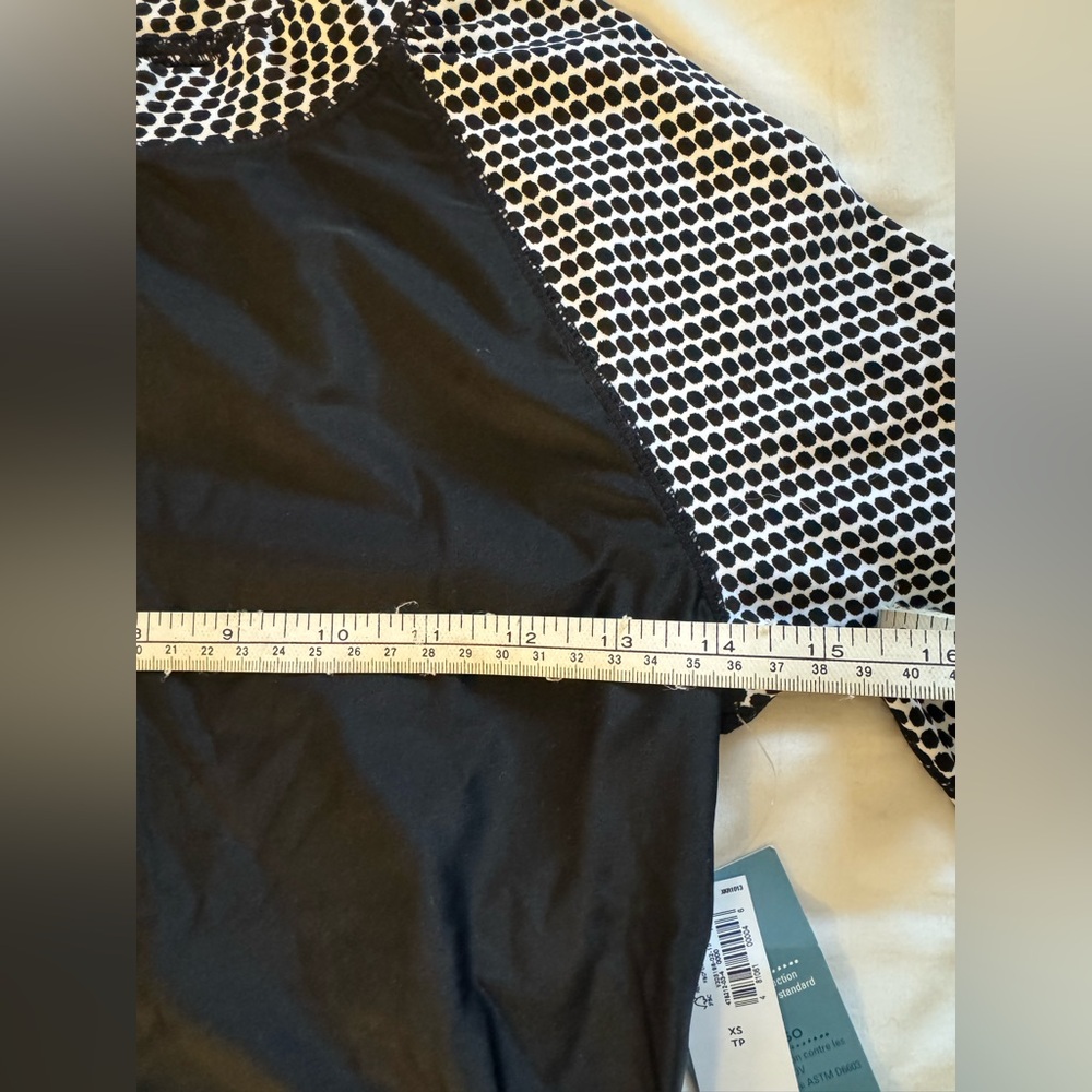NWT - Swim / Rash Guard - Picture 5 of 7